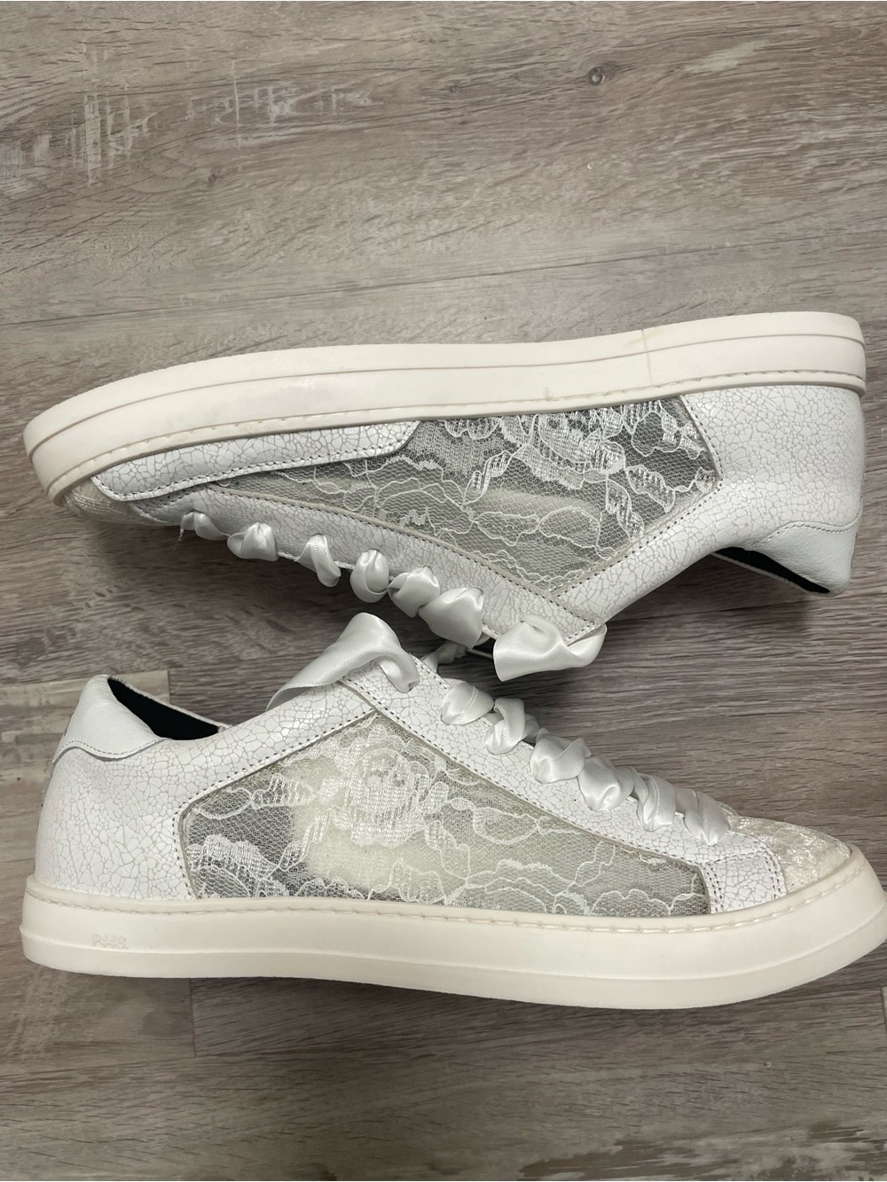 P448 Women's White Lace-Panel Low-Top Sneakers